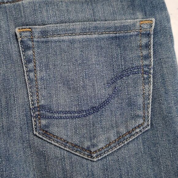 NWT Girls Signature Levi's GOLD Cuffed Bermuda Shorts Sz 6 - Picture 7 of 9